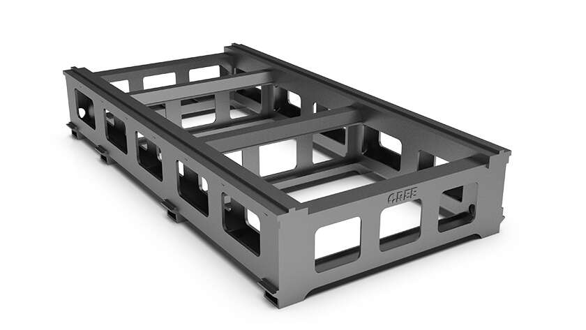 Is there a big difference between a cast iron bed and a welded bed, and what should customers choose?